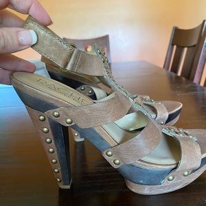 Rachel Roy embellished 4” platform
